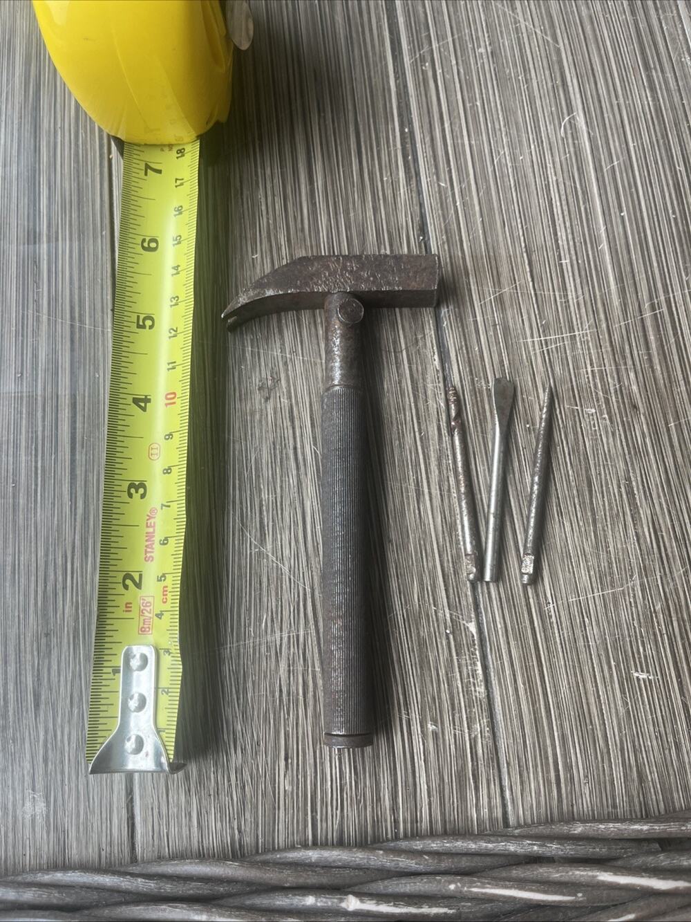 VINTAGE OLD SMALL IRON HAMMER OLD TOOL-EDU HAMMER WITH LOCKS
